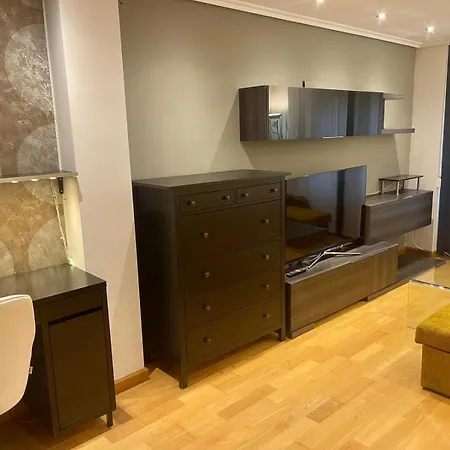 Apartmán Precioso Piso En El Centro De Con Garaje En El Mismo Edificio *